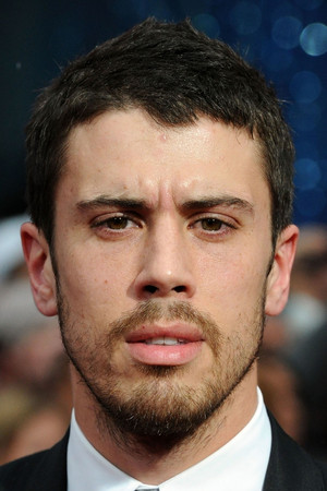 Toby Kebbell photo