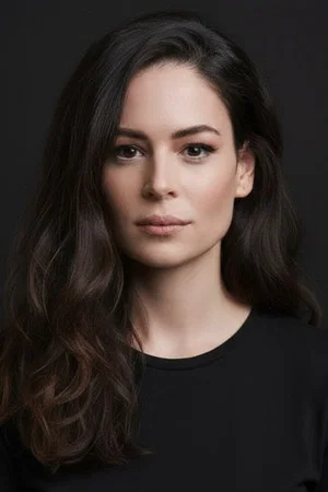 Photo of Yıldız Çağrı Atiksoy from the Latest Netflix gallery