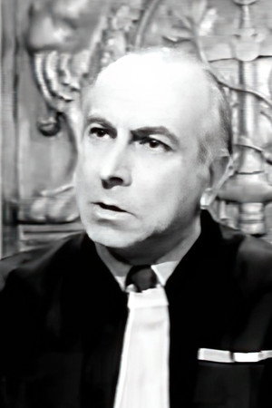 Photo of René Lefèvre-Bel from the Latest Netflix gallery