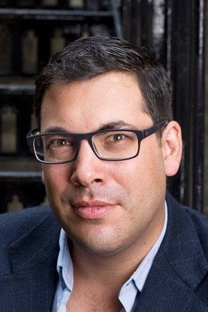 Photo of Thomas Viner from the Latest Netflix gallery