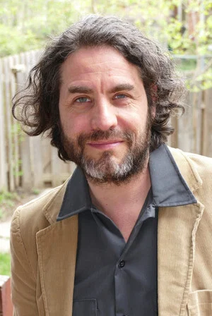 Photo of Noël Mitrani from the Latest Netflix gallery