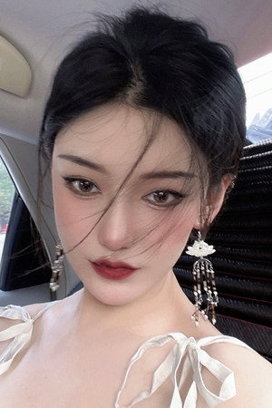 Photo of Jiu Jing Yan from the Latest Netflix gallery