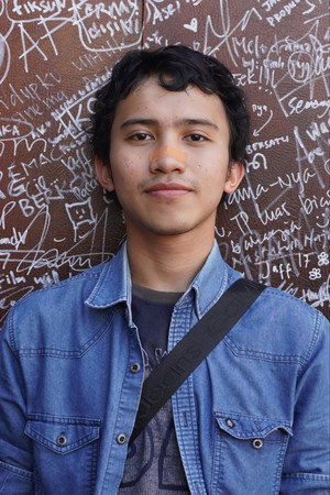 Photo of Al Ridwan from the Latest Netflix gallery