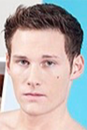 Photo of Cameron Greenway from the Latest Netflix gallery