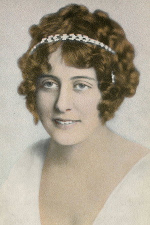 Photo of Grace Cunard from the Latest Netflix gallery