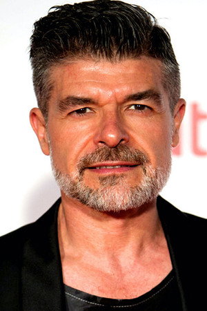 Nacho Guerreros photo