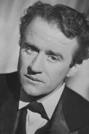 Cyril Cusack photo