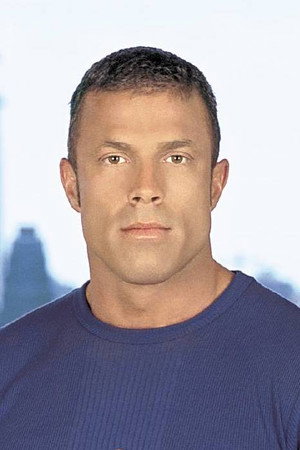 Photo of Jake Andrews from the Latest Netflix gallery