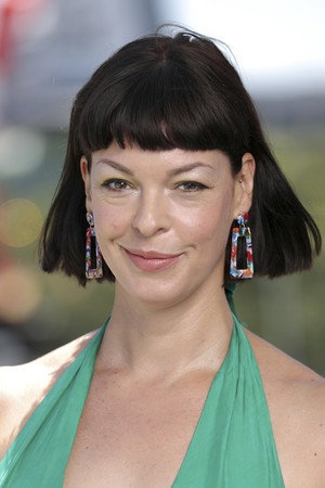 Pollyanna McIntosh photo