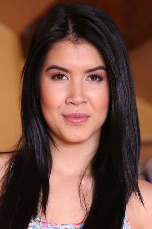 Photo of Lady Dee from the Latest Netflix gallery