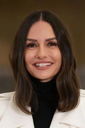 Photo of Yasemin Özilhan from the Latest Netflix gallery