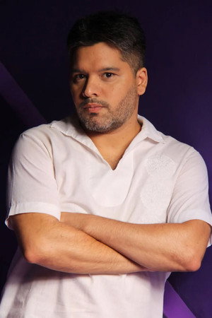 Photo of Luiz Paulo Barreto from the Latest Netflix gallery