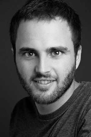 Photo of Mikel Bustamante from the Latest Netflix gallery