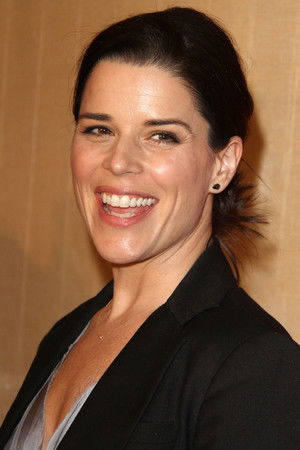Neve Campbell photo