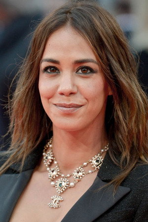 Alice Belaïdi photo