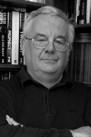 Photo of Ramsey Campbell from the Latest Netflix gallery
