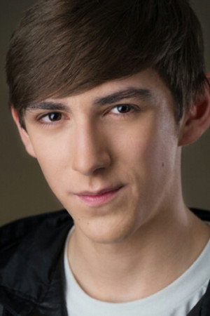 Photo of Harrison Houde from the Latest Netflix gallery