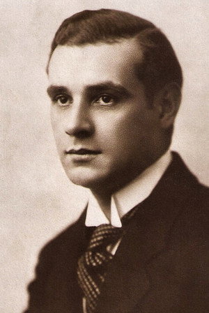 Photo of Victor Varconi from the Latest Netflix gallery