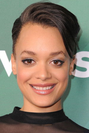 Britne Oldford photo