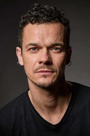 Photo of Cristovão Campos from the Latest Netflix gallery