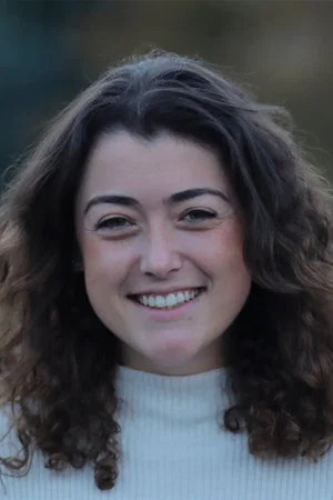 Photo of Mayara Teixeira from the Latest Netflix gallery