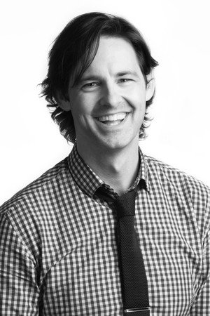 Photo of Matthew Edison from the Latest Netflix gallery