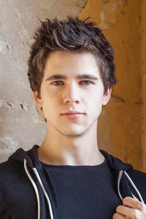 Photo of Will Braun from the Latest Netflix gallery