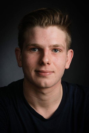 Photo of Augustin Frys from the Latest Netflix gallery