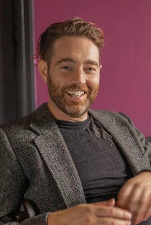 Photo of David Walter Hall from the Latest Netflix gallery