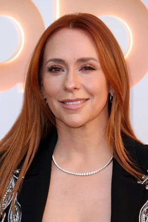 Photo of Jennifer Love Hewitt from the Latest Netflix gallery