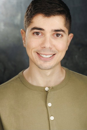 Photo of Jessie Rivas from the Latest Netflix gallery