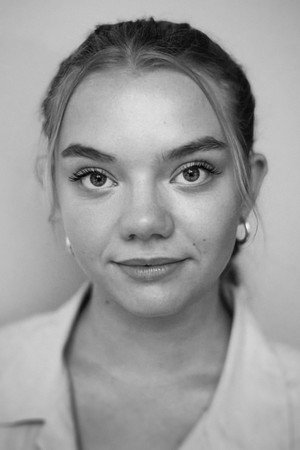 Photo of Hannah Haslie from the Latest Netflix gallery
