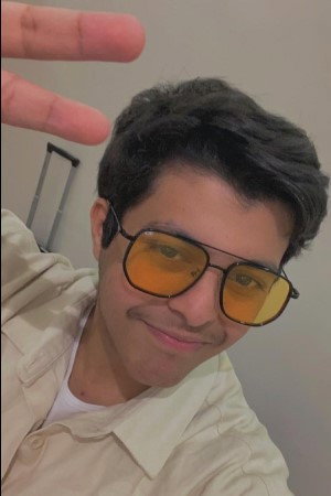 Photo of Naser Al-Awni from the Latest Netflix gallery