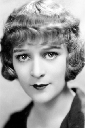 Photo of Marguerite De La Motte from the Latest Netflix gallery