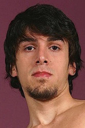 Photo of Esteban Mendoza from the Latest Netflix gallery