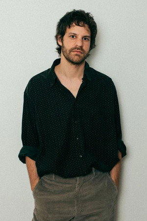 Photo of Charlie Polinger from the Latest Netflix gallery
