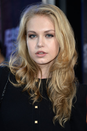 Penelope Mitchell photo