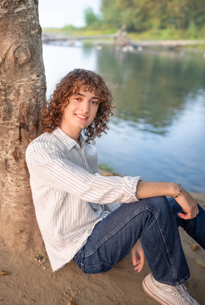 Photo of Colin Schmidt from the Latest Netflix gallery