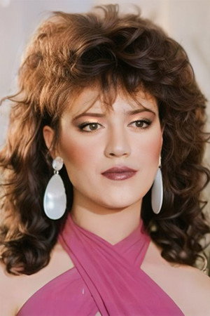 Photo of Şehnaz Dilan from the Latest Netflix gallery