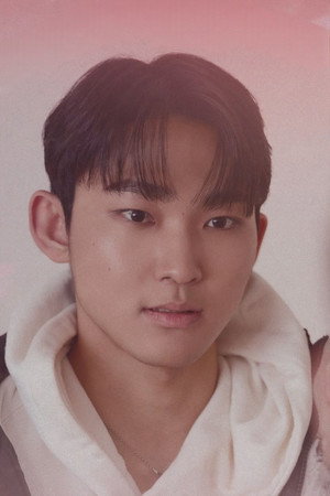 Photo of 임영진 from the Latest Netflix gallery