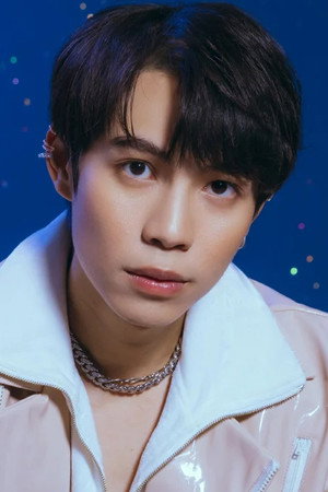 Kanaphan Puitrakul photo