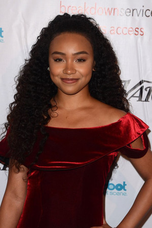 Genneya Walton photo