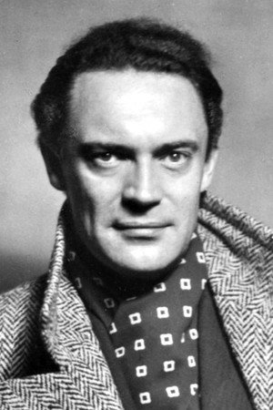Photo of Gustav Diessl from the Latest Netflix gallery