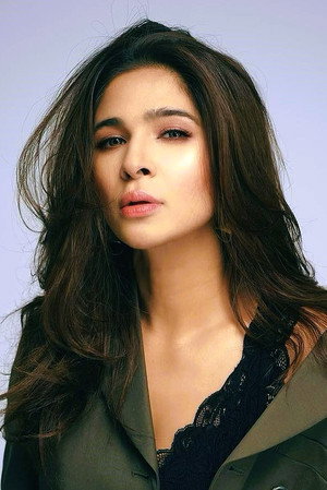 Ayesha Omar photo