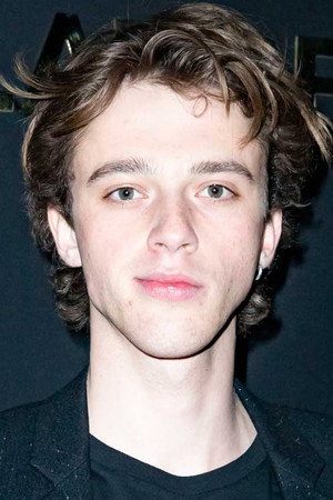 Benjamin Voisin photo