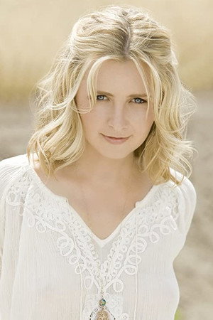 Beverley Mitchell photo