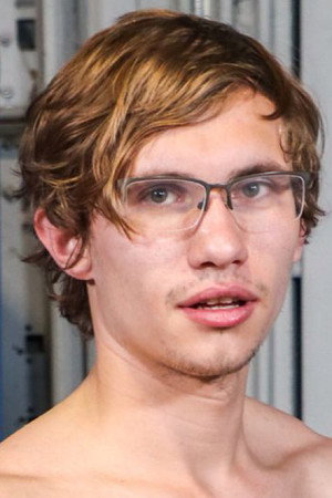Photo of Darron Bluu from the Latest Netflix gallery