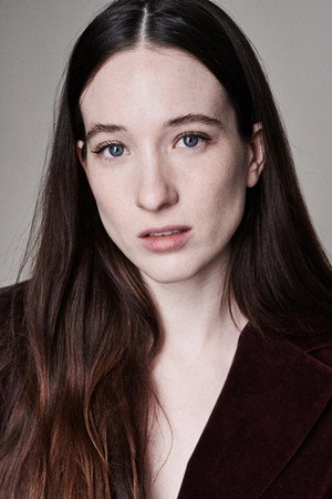 Sophie Lowe photo