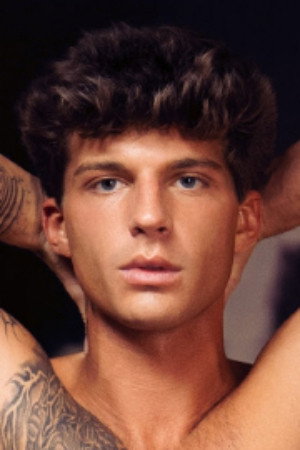 Photo of Leo Levine from the Latest Netflix gallery