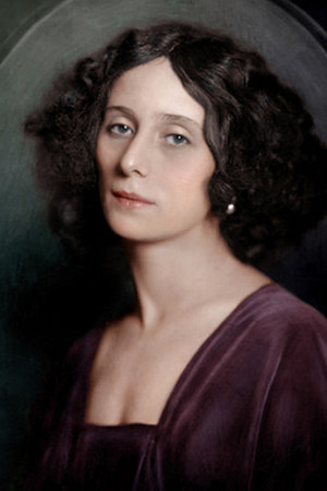 Photo of Anna Pavlova from the Latest Netflix gallery